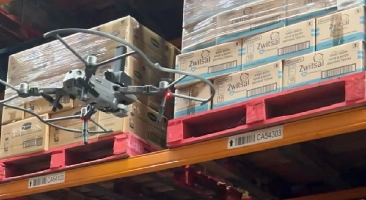 Pioneering Indoor Navigation Drone Technology